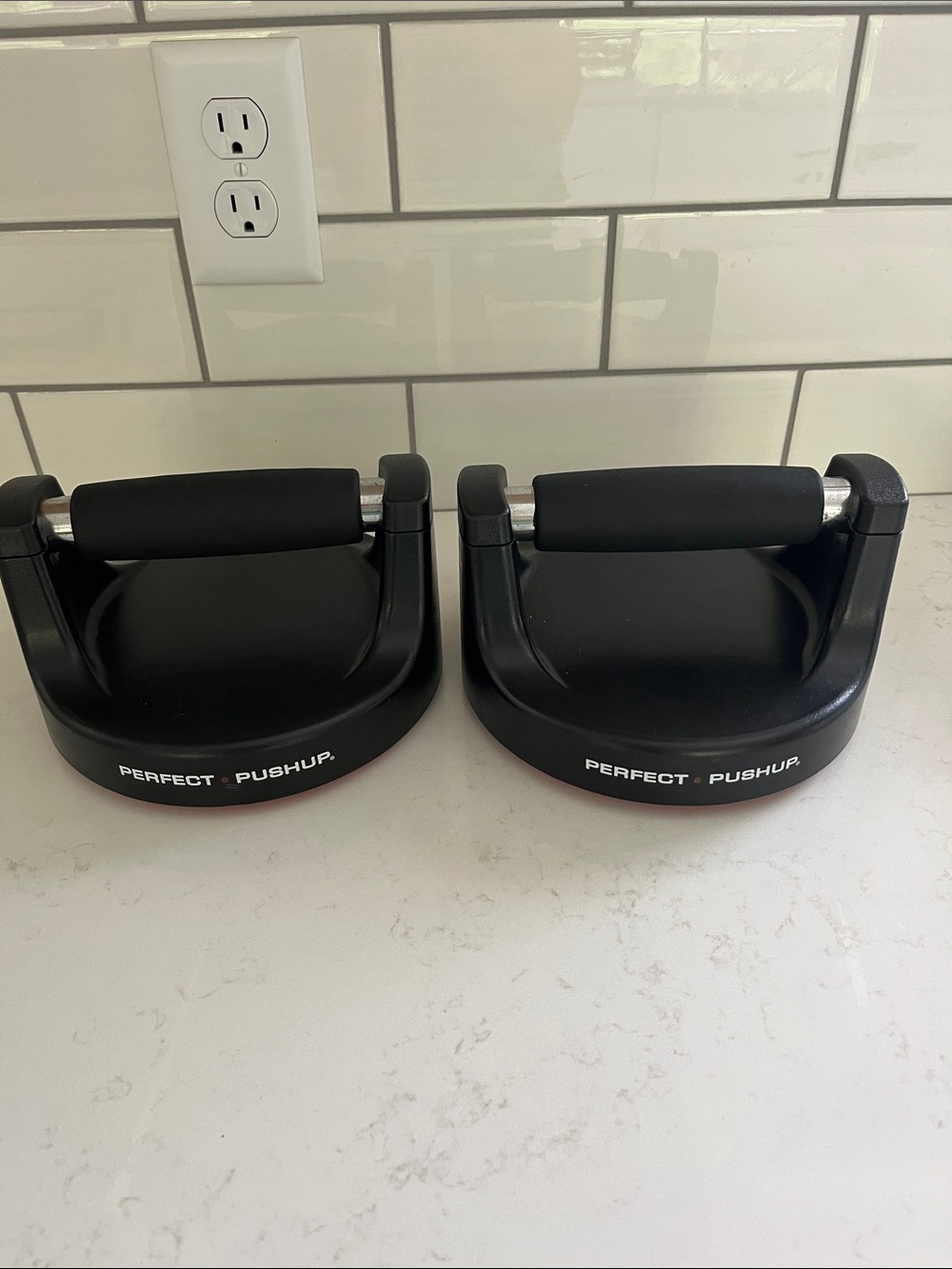 Perfect Pushup Push-Up Handles in Black